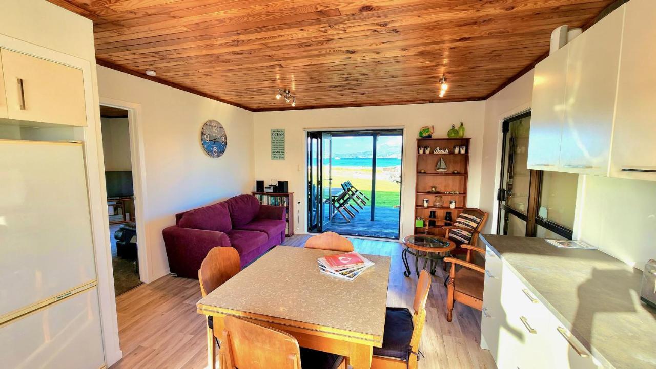 The Sunrise Bach - One Tree Point Holiday Home 外观 照片